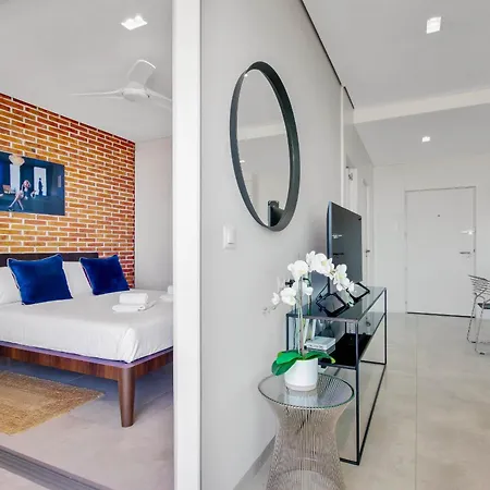 Moderno Con Impresionantes Vistas Al Mar Apartment *