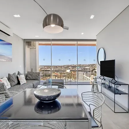 Apartment Moderno Con Impresionantes Vistas Al Mar *